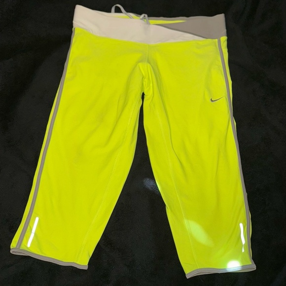 Nike Leggings Women Large Neon Yellow Dri-Fit Cropped Stretch Bottoms - Picture 1 of 8